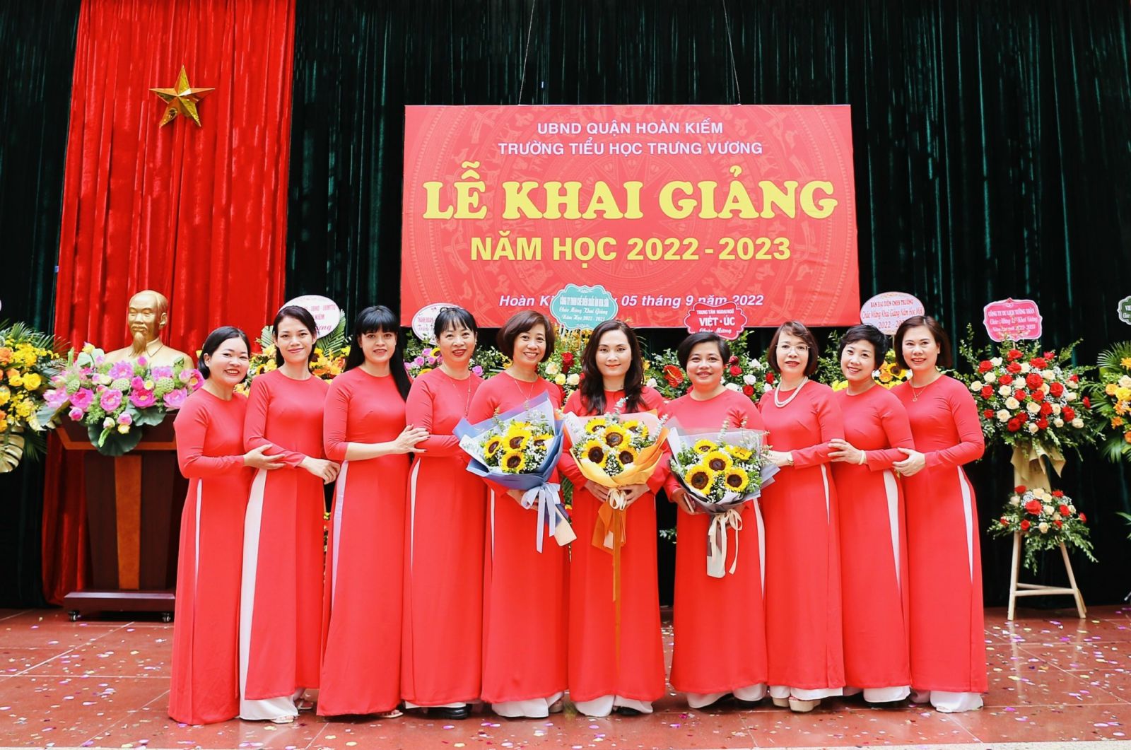 Niềm vui ngày khai trường năm học 2022-2023 của cán bộ, giáo viên, nhân viên và học sinh trường ... Niềm vui ngày khai trường năm học 2022-2023 của cán bộ, giáo viên, nhân viên và học sinh trường ...