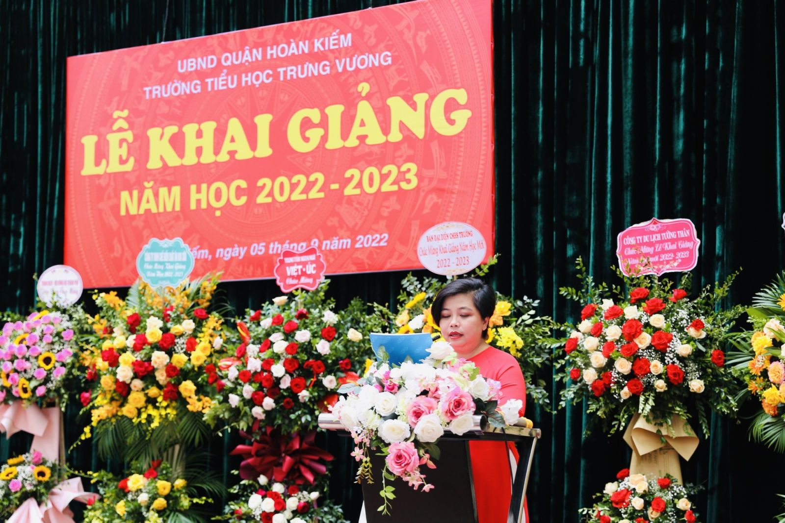 Niềm vui ngày khai trường năm học 2022-2023 của cán bộ, giáo viên, nhân viên và học sinh trường ...