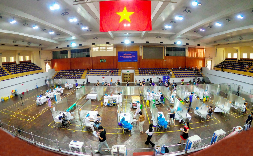 Triển lãm ảnh trực tuyến “Hà Nội - Những ngày không quên”