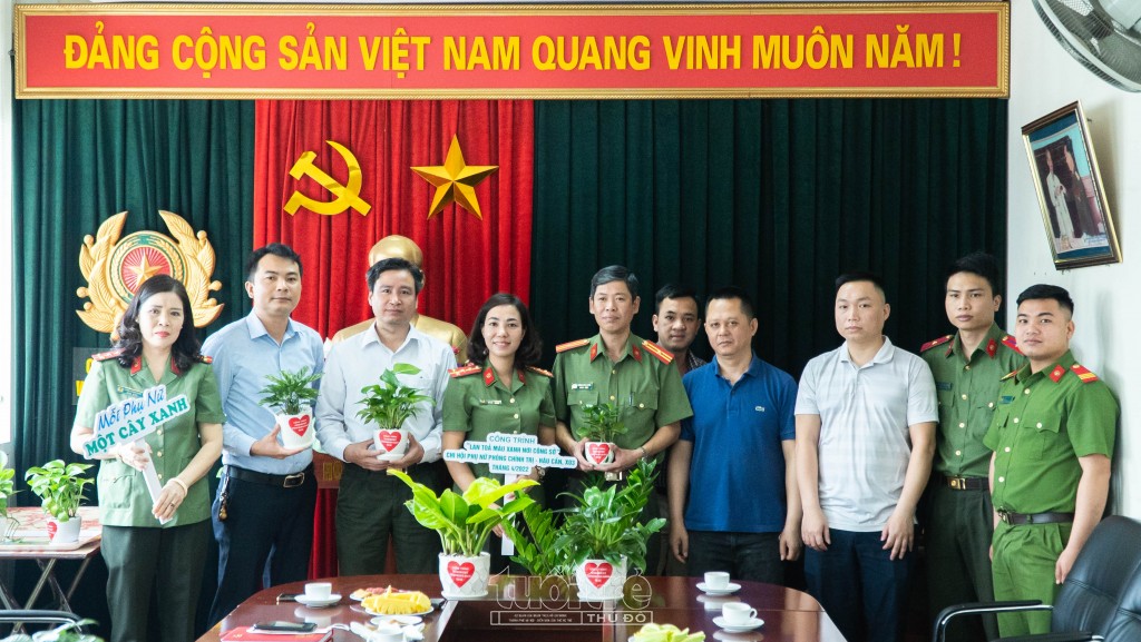 Lan tỏa không gian xanh nơi công sở