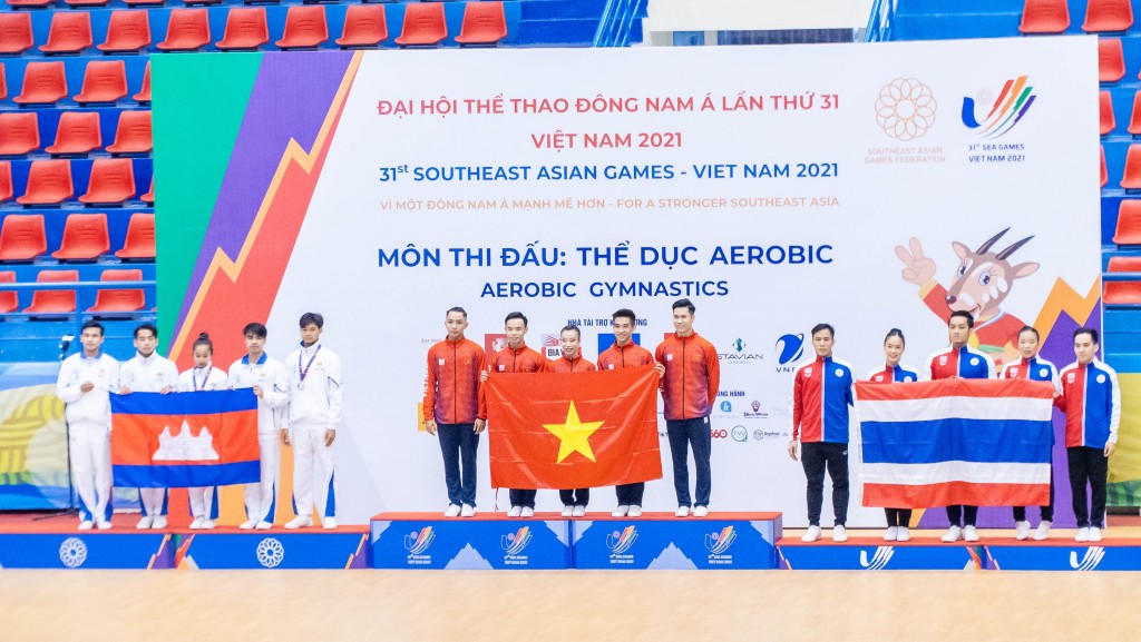 Đội tuyển Aerobic Việt Nam giành huy chương vàng nội dung nhóm 5 người