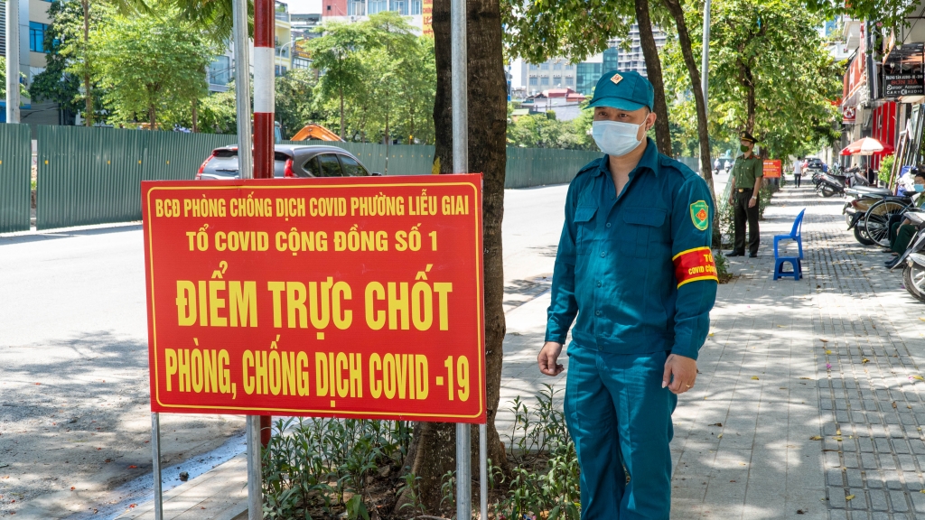 Tăng cường kiểm soát, củng cố "pháo đài" chống dịch