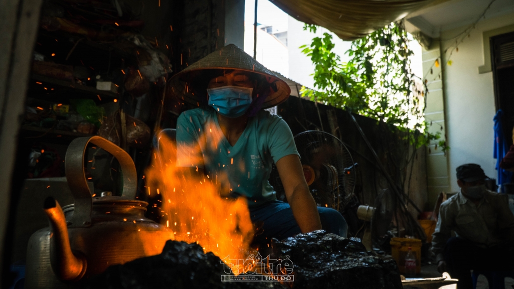 Lửa rèn làng Hòe Thị vẫn luôn cháy giữa nhịp sống Thủ đô Lửa rèn làng Hòe Thị vẫn luôn cháy giữa nhịp sống Thủ đô