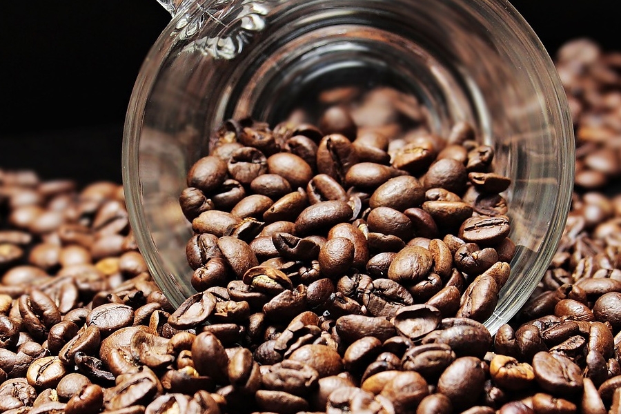 Thị trường cà phê có nhiều biến động về giá, tăng giảm trái chiều