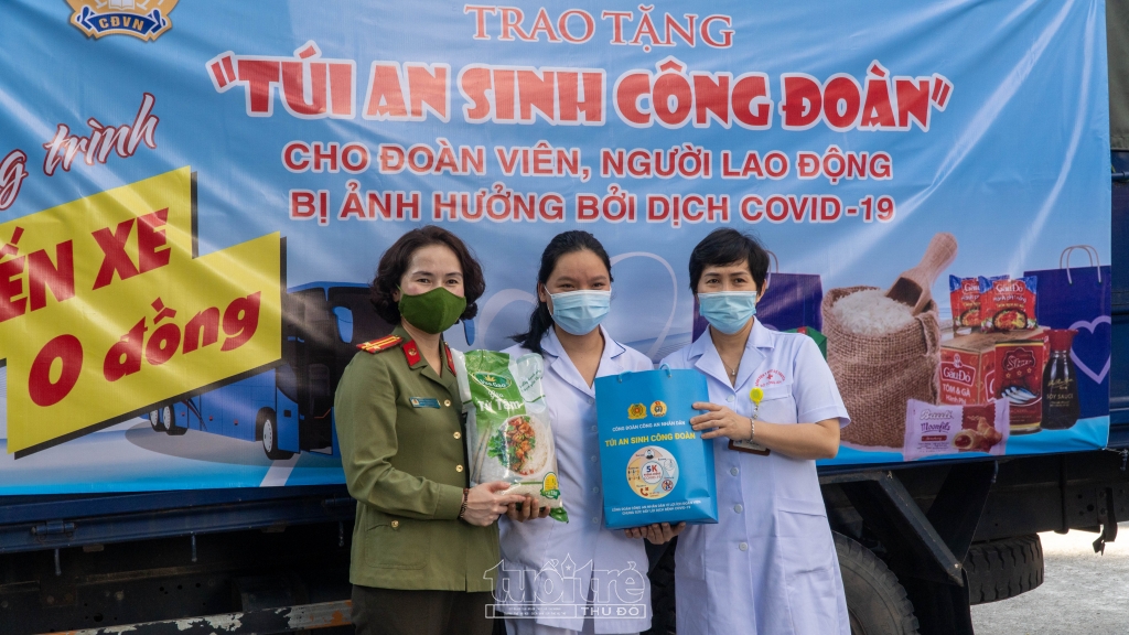 Phần hỗ trợ này sẽ là động lực giúp các y bác sĩ tại Bệnh viện Y học Cổ truyền (Bộ Công an) hoàn thành tốt nhiệm vụ, cùng cả nước chiến thắng đại dịch Covid-19