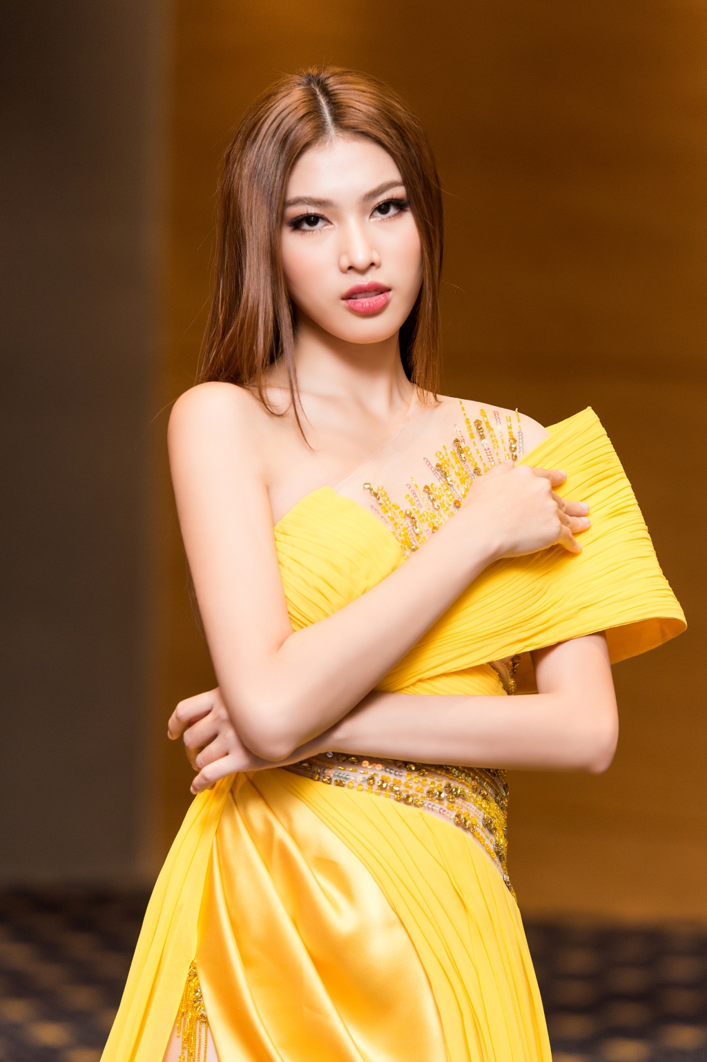 Cận cảnh nhan sắc Á hậu Ngọc Thảo - đại diện Việt Nam thi Miss Grand International 2020