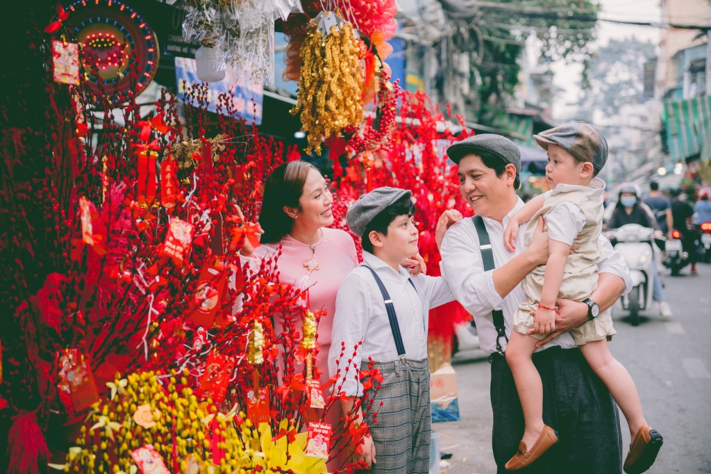 Gia đình Thanh Thúy - Đức Thịnh trong bộ ảnh chào xuân