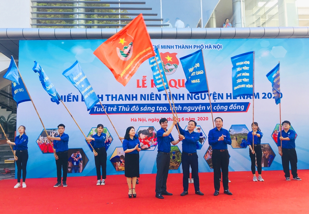 Phong trào Thanh niên tình nguyện sôi nổi ở Hà Nội