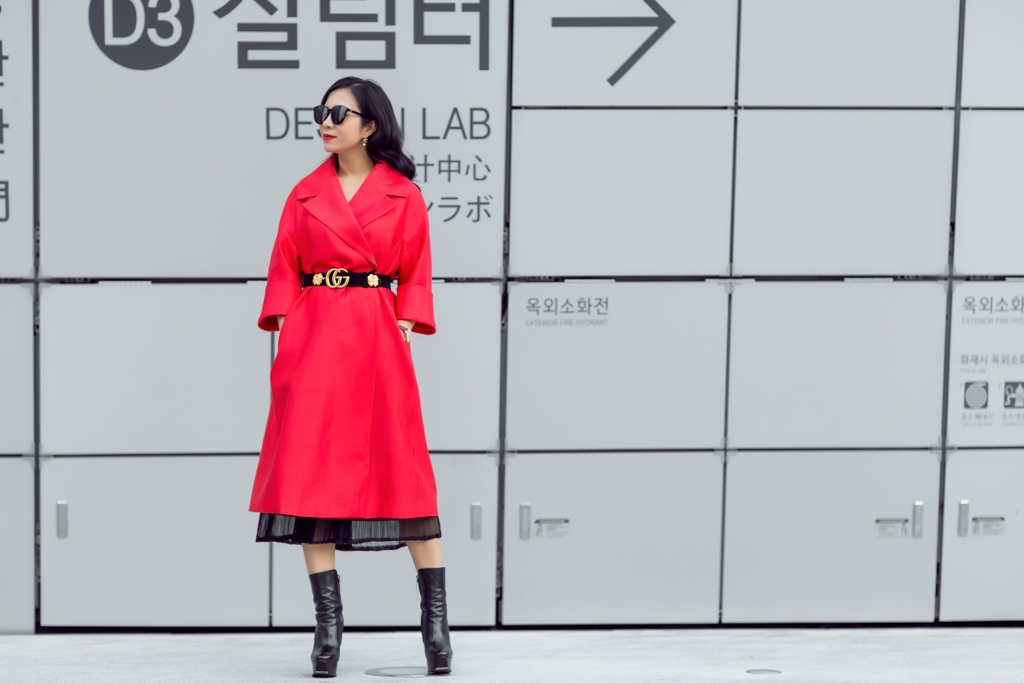 Doanh nhân Lưu Nga tại show thời trang ở nước ngoài