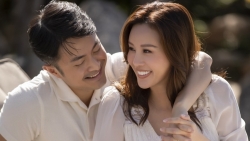 Hoa hậu Thu Hoài và hôn phu Việt kiều tình tứ trong chuyến nghỉ dưỡng