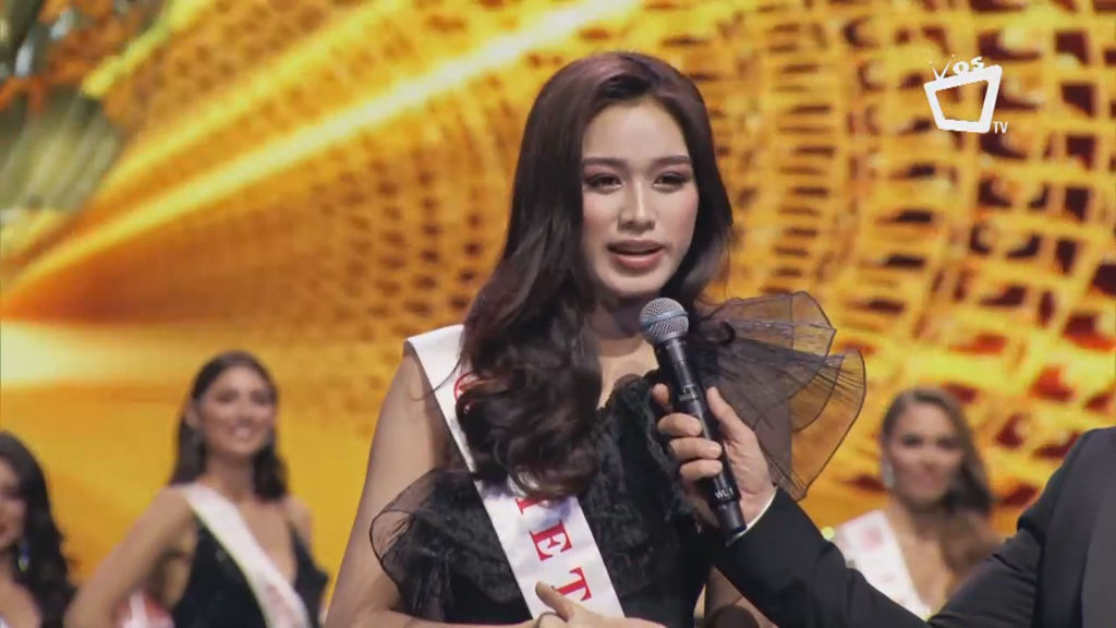 Nhìn lại những màn trình diễn của Đỗ Hà trong đêm Chung kết Miss World 2021