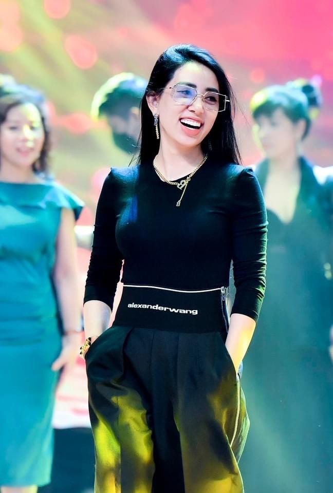 Chị Phạm Quỳnh - Phó chủ tịch thường trực Happy Women Leader Network