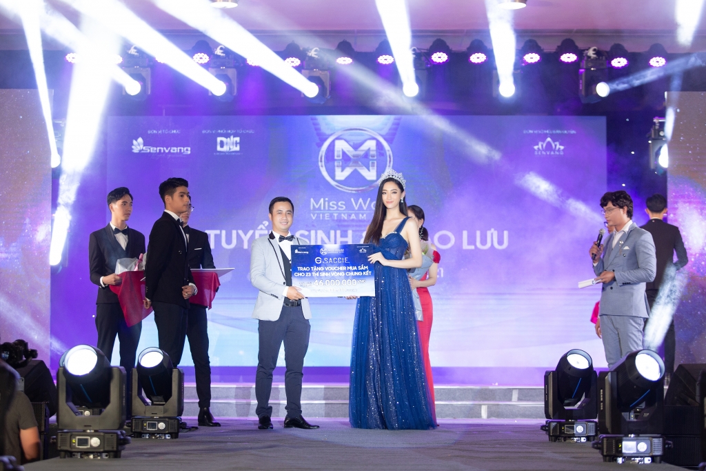 Lương Thuỳ Linh đeo vương miện 3 tỉ đồng, trở thành tâm điểm chú ý trong ngày đầu tuyển sinh Miss World Vietnam 2021