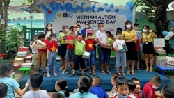 Quỹ Bảo trợ trẻ em Việt Nam hưởng ứng Ngày Thế giới nhận thức về chứng tự kỷ