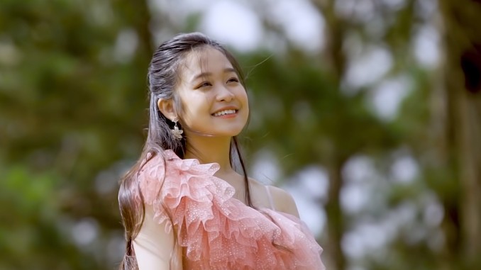 Hoa khôi nhí Lê Huỳnh Bảo Ngọc đọc rap trong MV đầu tay