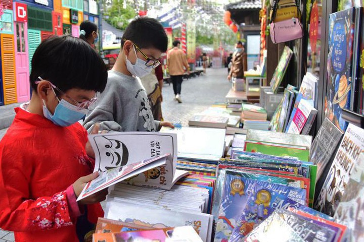 Ngày Sách và Văn hóa đọc Việt Nam lần thứ nhất sẽ được tổ chức với nhiều hoạt động, hình thức đa dạng, phong phú để khuyến đọc (Ảnh minh họa)
