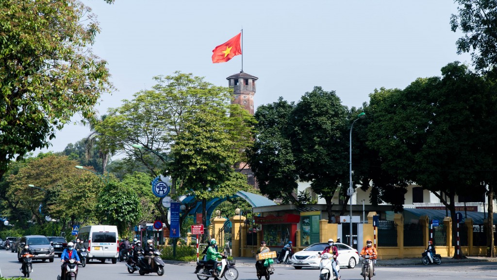 Cột cờ Hà Nội (Ảnh: Phạm Mạnh)