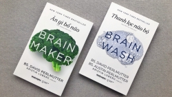 Giúp bạn đọc Thủ đô bồi dưỡng kiến thức về não bộ với hai cuốn sách của bác sĩ thần kin học David Perlmutter