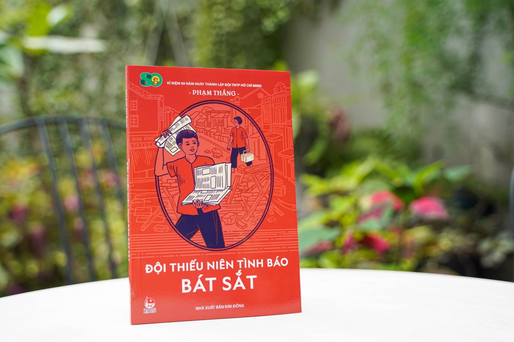 Bộ ấn phẩm kỉ niệm 80 năm thành lập Đội TNTP Hồ Chí Minh