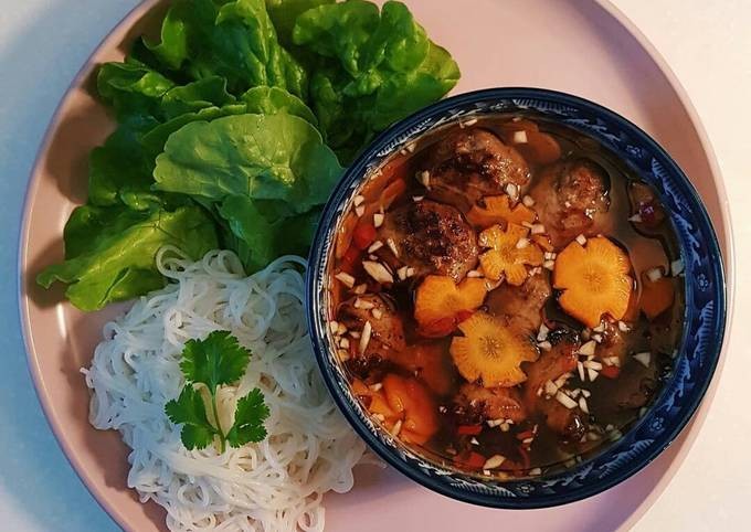 Bún chả