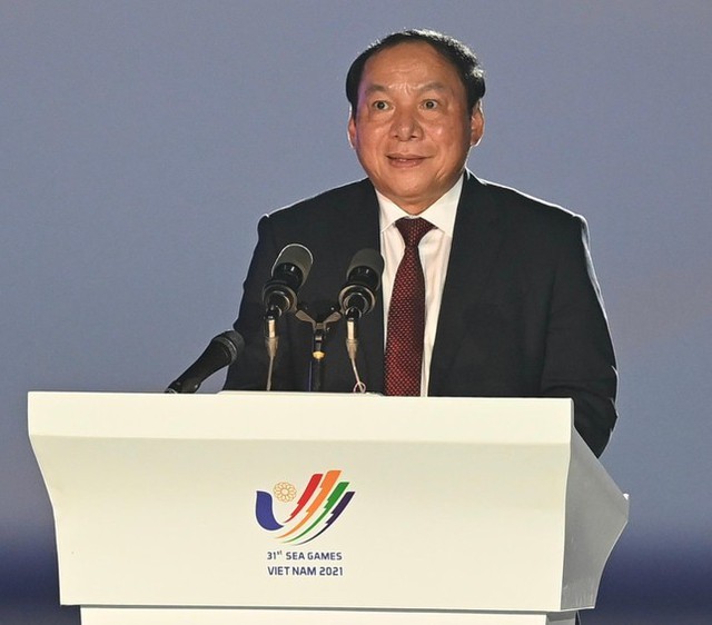 Nguyễn Văn Hùng, Bộ trưởng Bộ Văn hóa, Thể thao và Du lịch, Trưởng ban Tổ chức SEA Games 31, phát biểu tại lễ khai mạc SEA Games 31 - Ảnh: Tiền phong