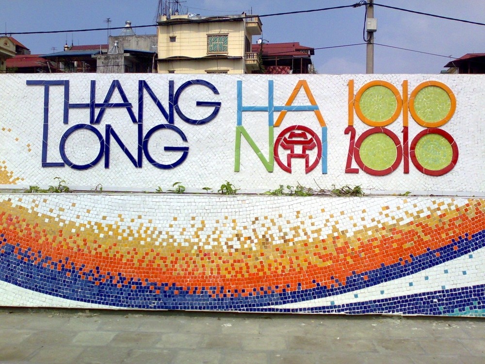 Con đường gốm sứ ven sông Hồng là công trình chào mừng 1000 năm Thăng Long, Hà Nội