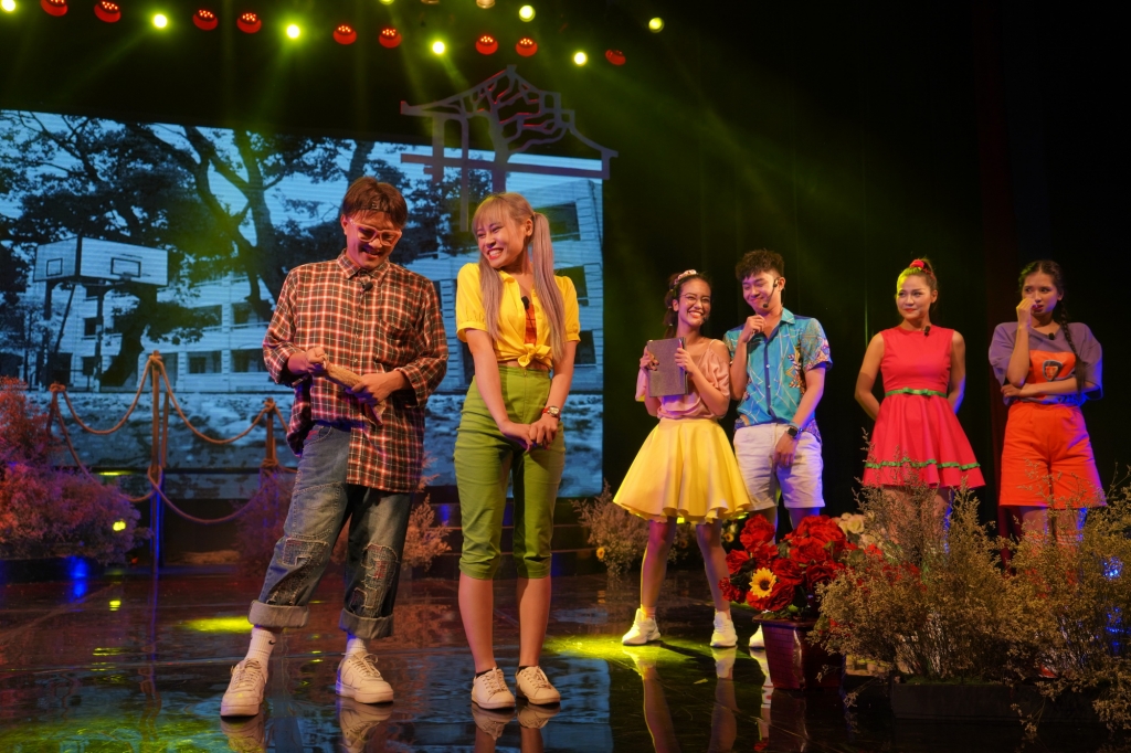 Nhà hát Tuổi trẻ ra mắt khán giả hai vở diễn mới “Bộ cảnh phục” và “Trại hoa vàng”