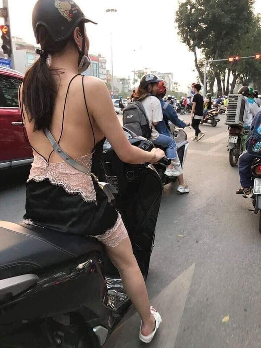 Bài 1 Có bao giờ bạn tự hỏi khi ngồi lên xe mình đang thiếu thứ gì 
