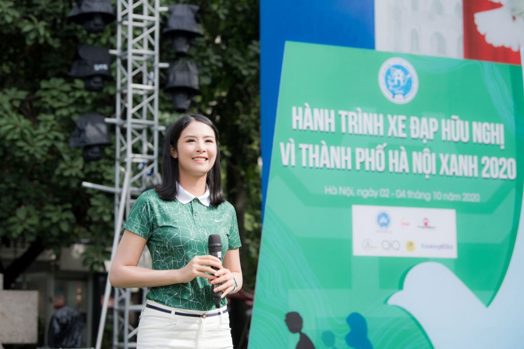 Hoa hậu Ngọc Hân lại sự kiện quảng bá hình ảnh Hà Nội