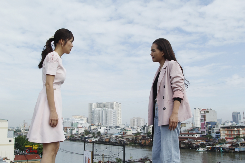 Dương Cẩm Lynh và Hiền Trang cãi vã quyết liệt trong phim mới