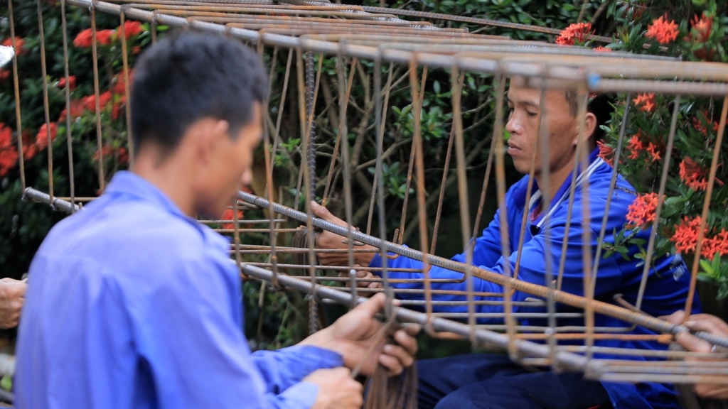 Đội xây cầu từ thiện