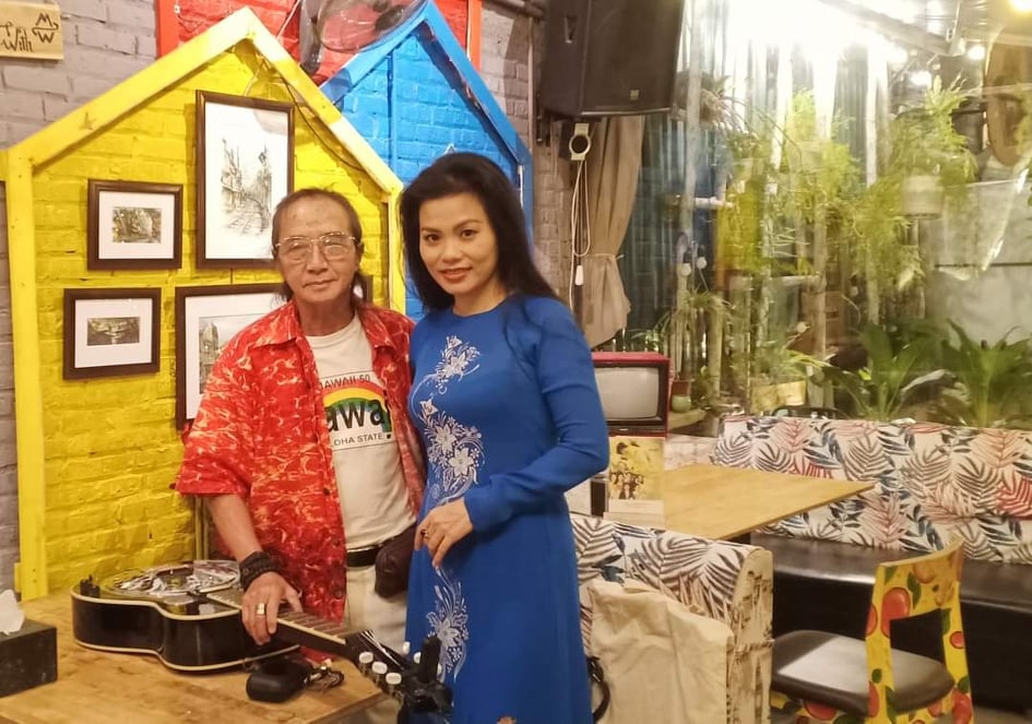 Hồng Hải cùng nghệ sĩ Đoàn Đính, con trai nhạc sĩ Đoàn Chuẩn