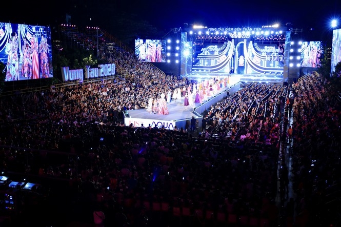 Hình ảnh NEVA Fashion Show
