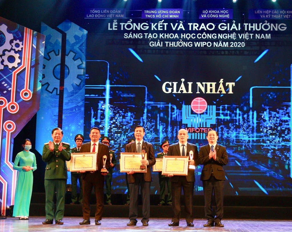 Công ty CP Gốm Đất Việt nhận giải Nhất Cuộc thi sáng tạo KH&CN Việt Nam năm 2020.