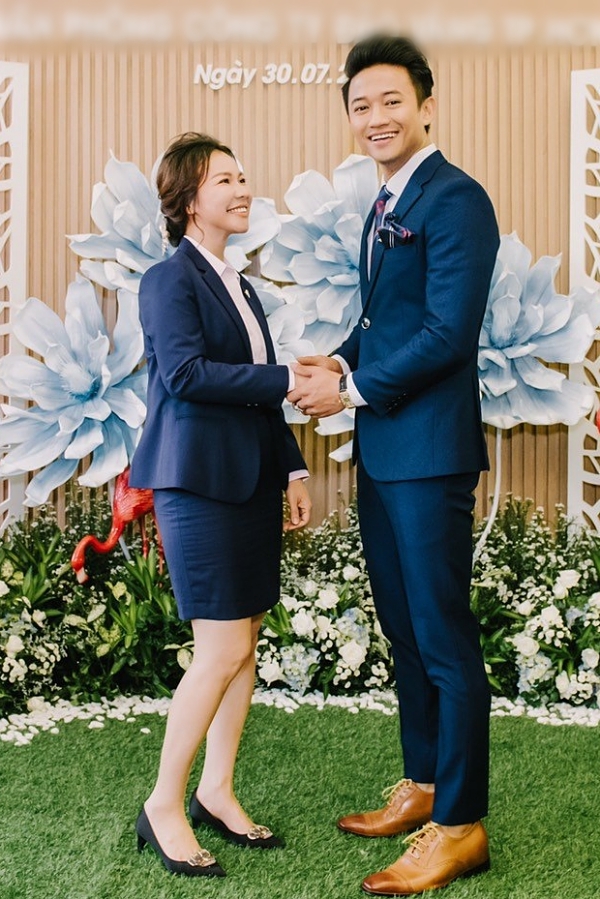 Tin tức giải trí mới nhất ngày 8/12: Quý Bình sẽ làm đám cưới với doanh nhân Nguyễn Ngọc Tiền