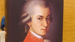 Ra mắt cuốn sách "Mozart" - tiểu sử về thiên tài âm nhạc người Áo