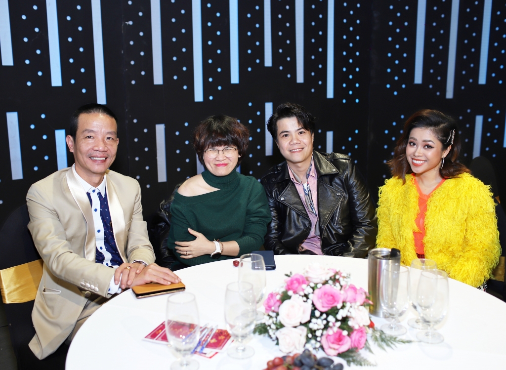 Hồ Quỳnh Hương, Hoàng Yến Chibi tham gia Gala “Giai điệu kết nối”