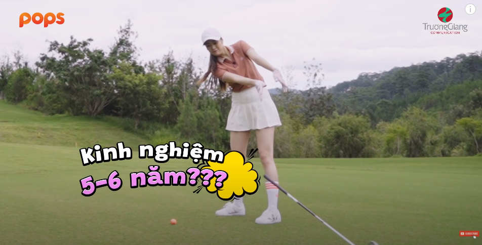 Tuy dáng đánh golf của Khánh Vân thì chuẩn không cần chỉnh, nhưng hầu hết các phát bóng đều “cạp đất”