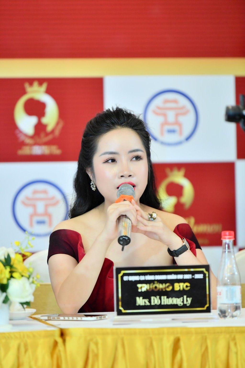 Bà Đỗ Hương Ly – PCT sáng lập và điều hành Happy Women leader network  - Trưởng Ban tổ chức  phát  biểu tại Lễ công bố cuộc thi