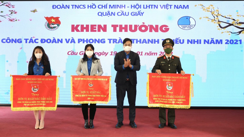 Tuổi trẻ Cầu Giấy phát huy tinh thần xung kích tình nguyện, sẵn sàng khởi nghiệp, sáng tạo