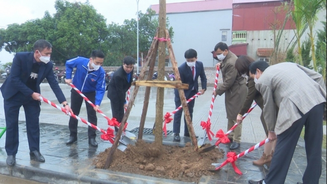 Huyện đoàn Đông Anh phát động "Tết trồng cây đời đời nhớ ơn Bác Hồ" năm 2022