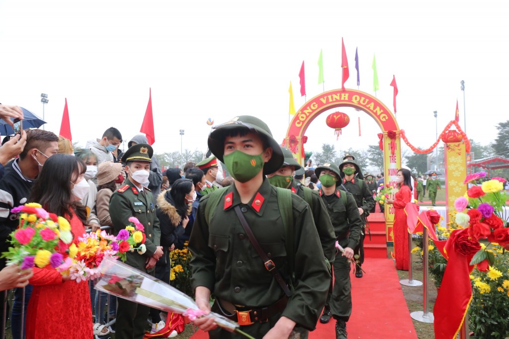 246 thanh niên ưu tú huyện Chương Mỹ tự hào thực hiện nhiệm vụ thiêng liêng bảo vệ Tổ quốc