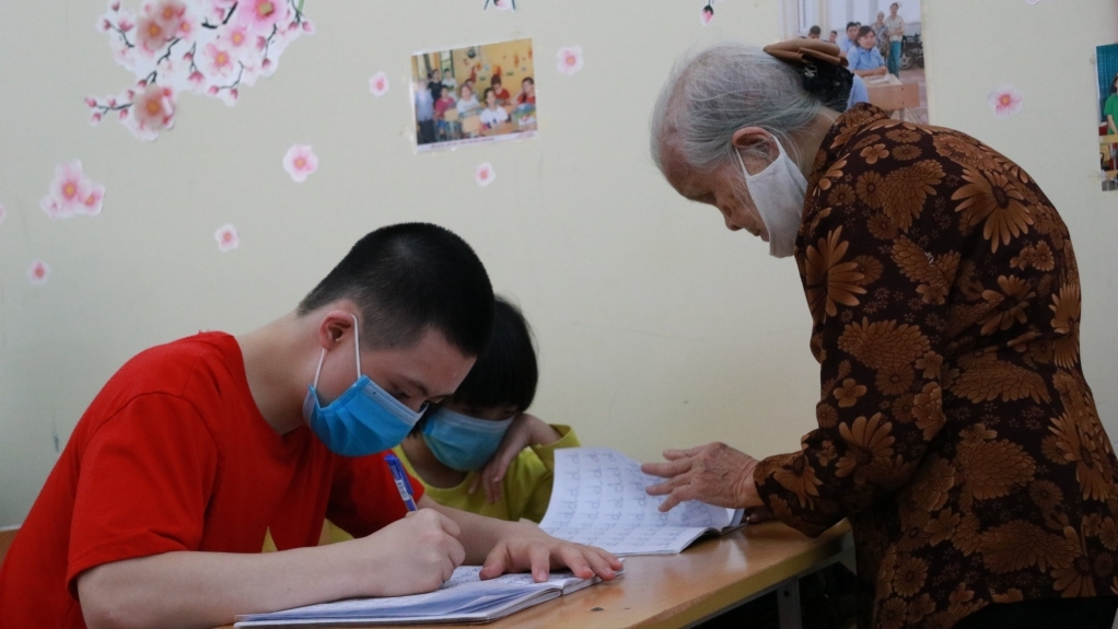 Món quà đặc biệt mỗi thứ 6 của những học sinh khuyết tật