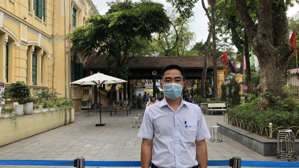 Chú Nguyễn Đức Thiện - cử tri khu vực bầu cử phường Hàng Bài