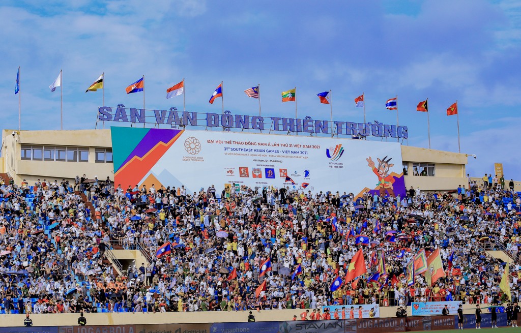 SEA Games 31 và ấn tượng về những khán giả trẻ trên khán đài