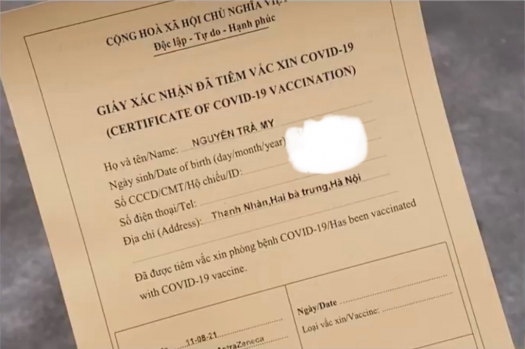 Nhiều bạn trẻ xung phong đăng ký tiêm vắc-xin, cổ vũ tinh thần cộng đồng