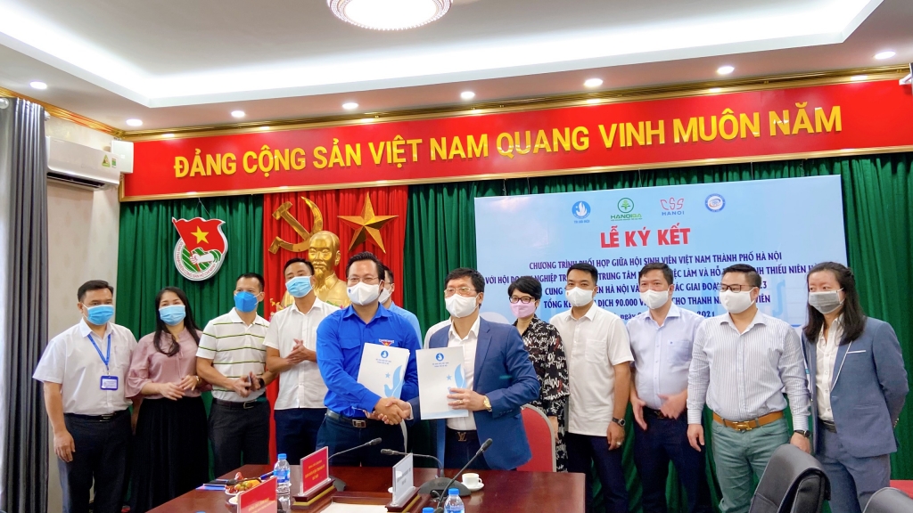 Đẩy mạnh các hoạt động đào tạo, hỗ trợ sinh viên