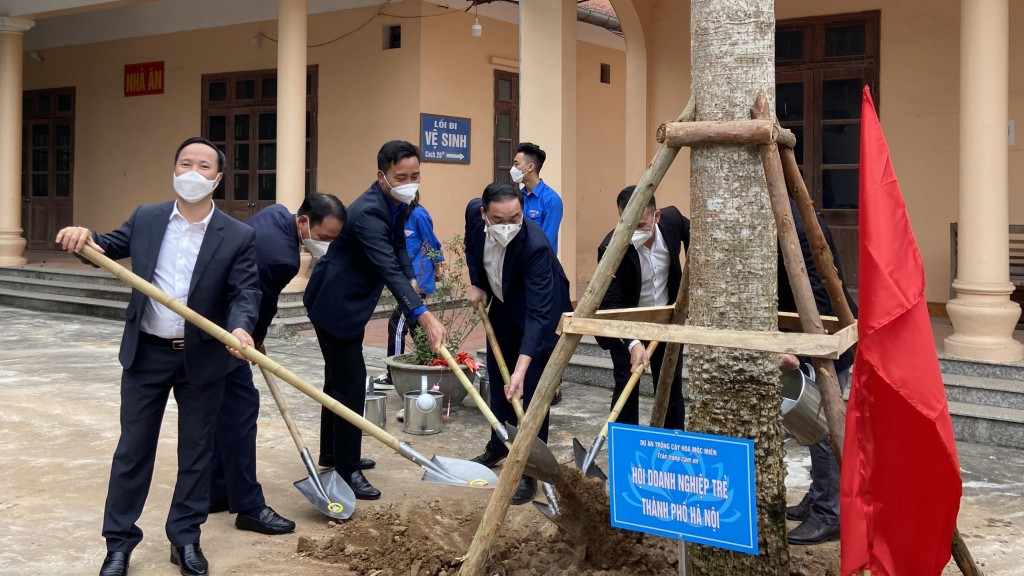 Phát động dự án “Đường cây Mộc Miên suối Yến - chùa Hương”