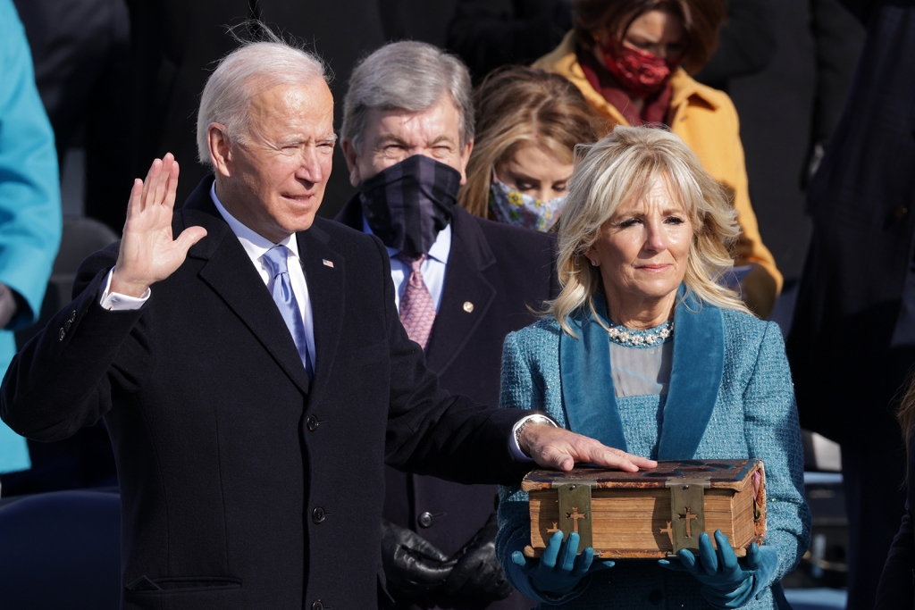 Tổng thống Joe Biden tuyên thệ nhậm chức