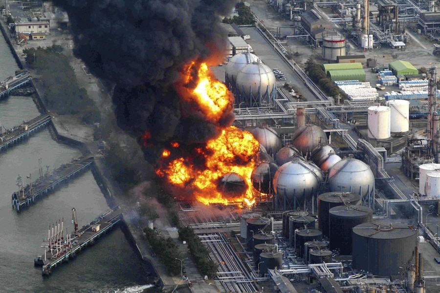 Hỏa hoạn tại nhà máy điện hạt nhân Fukushima năm 2011
